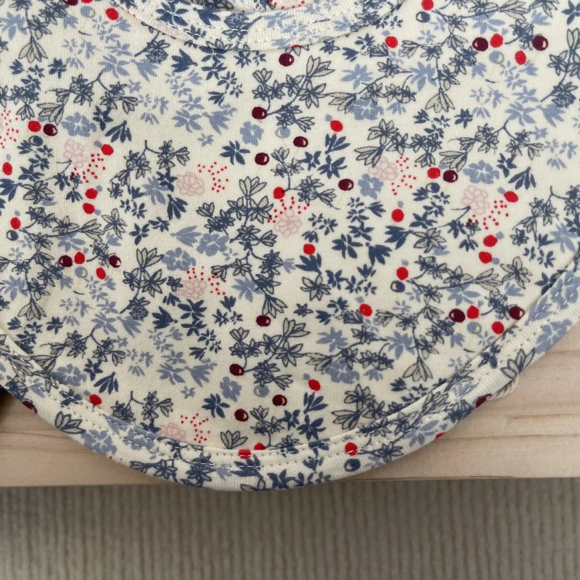 Soft Baby Pure Cotton Waterproof Bib Towel